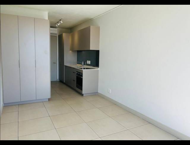 1 BEDROOM PROPERTY TO RENT IN ROSEBANK